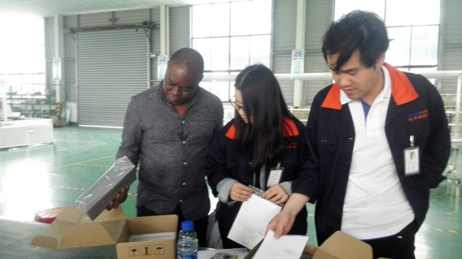 热烈接待贝宁客户Guy先生来我公司旅行交流