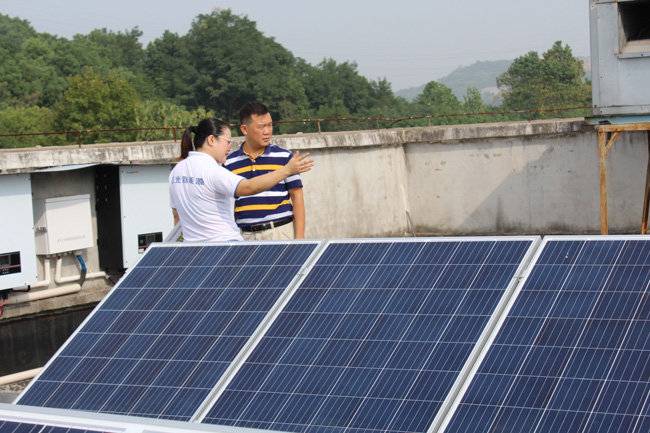 热烈接待阳新客户程先生来我公司旅行交流