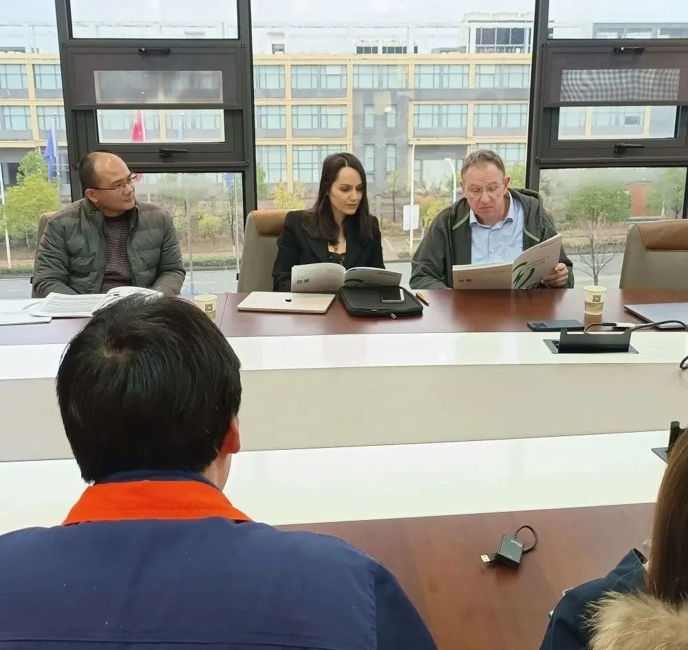 热烈接待德国客户Mr. Toralf Nitsch先生一行来我公司旅行考察